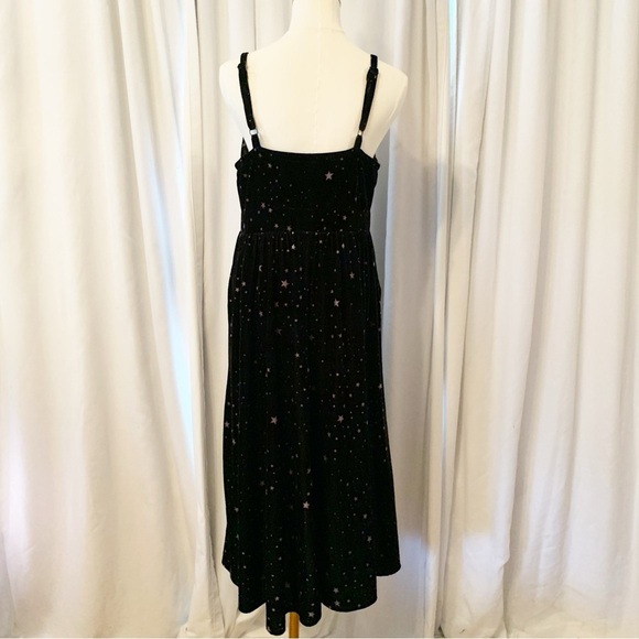 Torrid Black Stretch Knit Velvet Silver Star Print Midi Dress 00 M/L - Picture 4 of 10